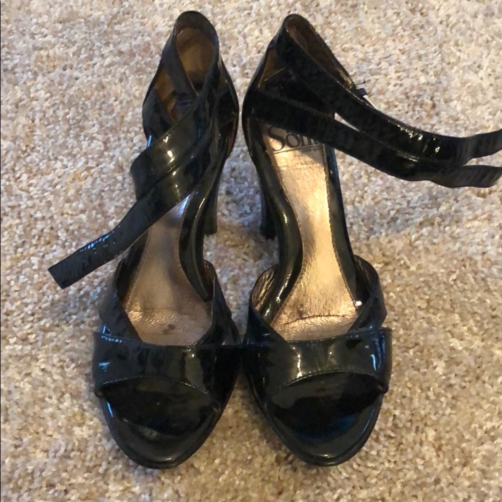 Gently used Sofft sandals